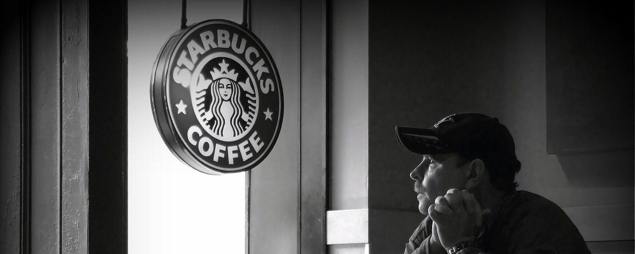 スターバックスの戦略シフト